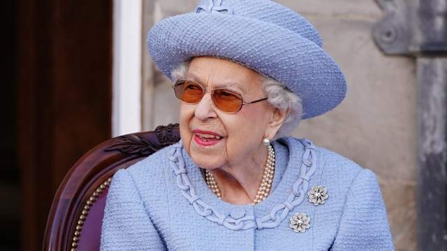 Фото - Елизавета II впервые не поедет в Лондон для назначения премьера
