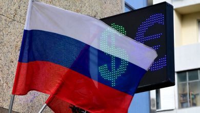 Фото - НАФИ: в России в два раза упало число граждан, следящих за курсами валют